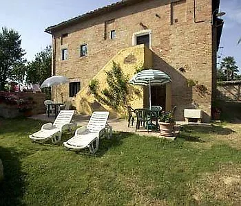 Country house Agriturismo La Grotta Di Montecchino Siena
