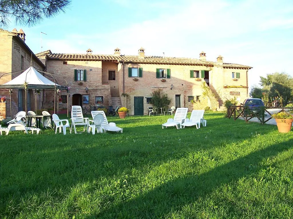 Agriturismo La Grotta Di Montecchino Siena