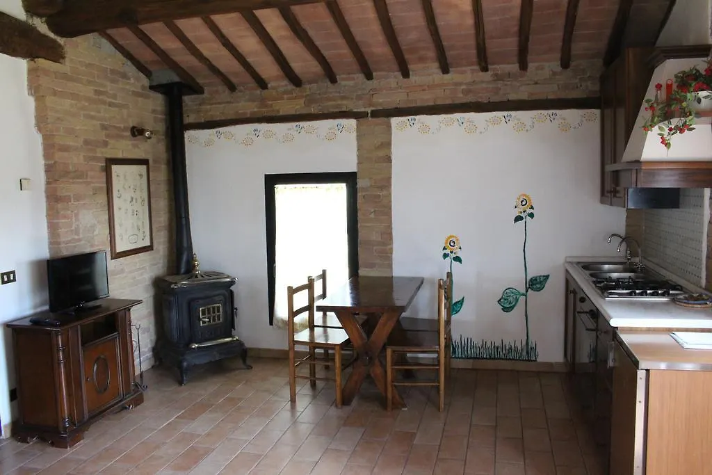 Agriturismo La Grotta Di Montecchino Siena